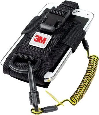 Étui réglable pour radio DBI-SALA® 3M<sup>MC</sup>, avec câble d'attache boudiné à  crochet et à  boucle « Clip2Loop » et anneau en D micro, noir, 13,3 cm x 5,7 cm (5,25 po x 2,25 po)